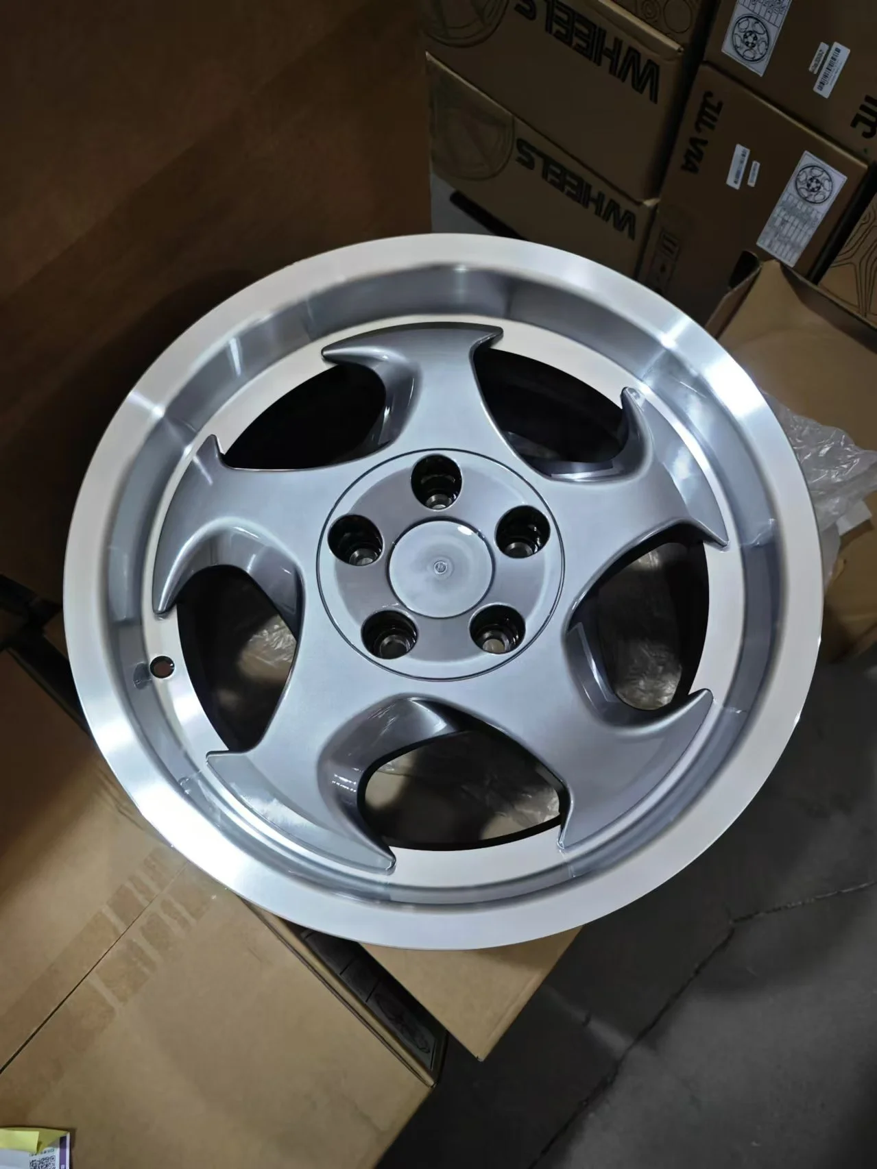 YXQ Deep Dish Alloy Rims for BMW E34 Mirror Rotation Wheel Hub Removable Cap Rims