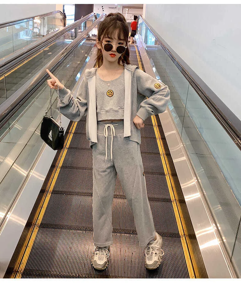 Spring Autumn Winter Korean Casual Girls Outfit Fashion Girls' Suits Casual  Three-piece Suit Kids Clothing Sets - Buy Lovely Teen Girl Set,Childrens  Clothing Sets,Kids Clothes Set Product on 