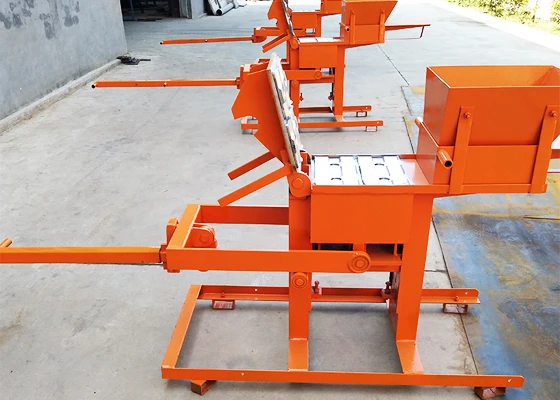Clay Red Mud Interlocking Brick Making Machinery QT1-40 adobe Brick Making Machine