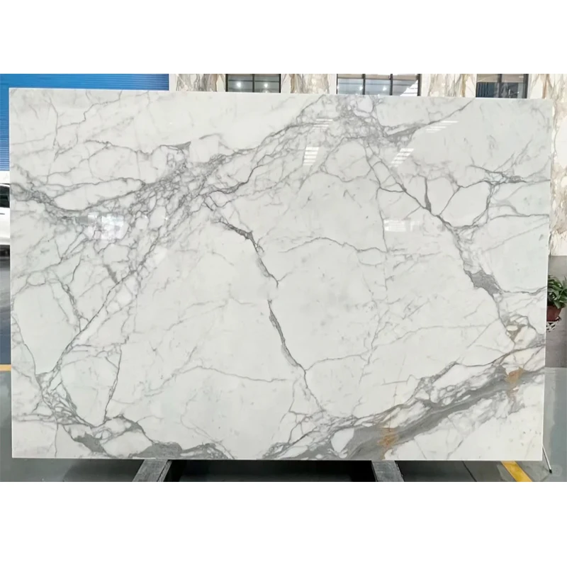 ألواح رخامية بьянكو ستاتواريو مصقولة حسب الطلب للتصميم الداخلي للمطبخ وغرفة المعيشة والفنادق، للأرضيات والجدران بتصميم رخامي