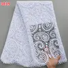 Accessori per indumenti ricamati