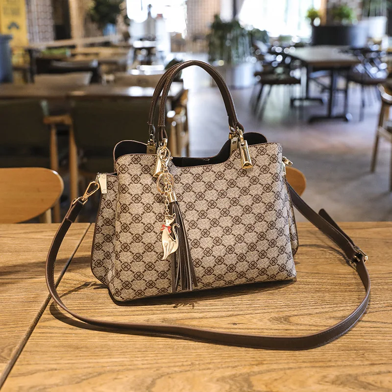 Wholesale Fashion ladies handbags PVC leather designer women hand bags  manufacture luxury handbags from turkey From m.