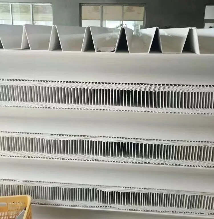 indoor vertical garden hydroponics