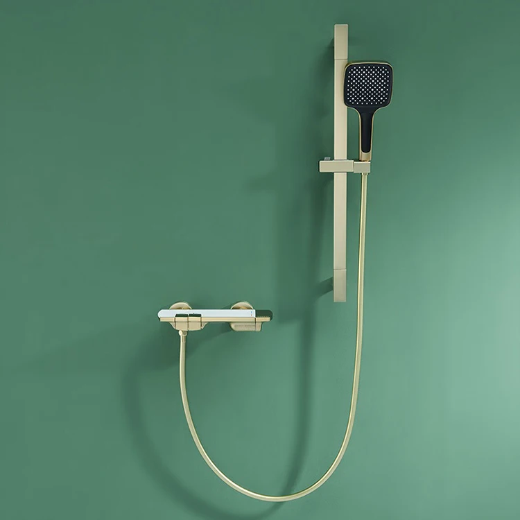 Baño frío y caliente Grifos para bañera y ducha expuestos Juegos de ducha