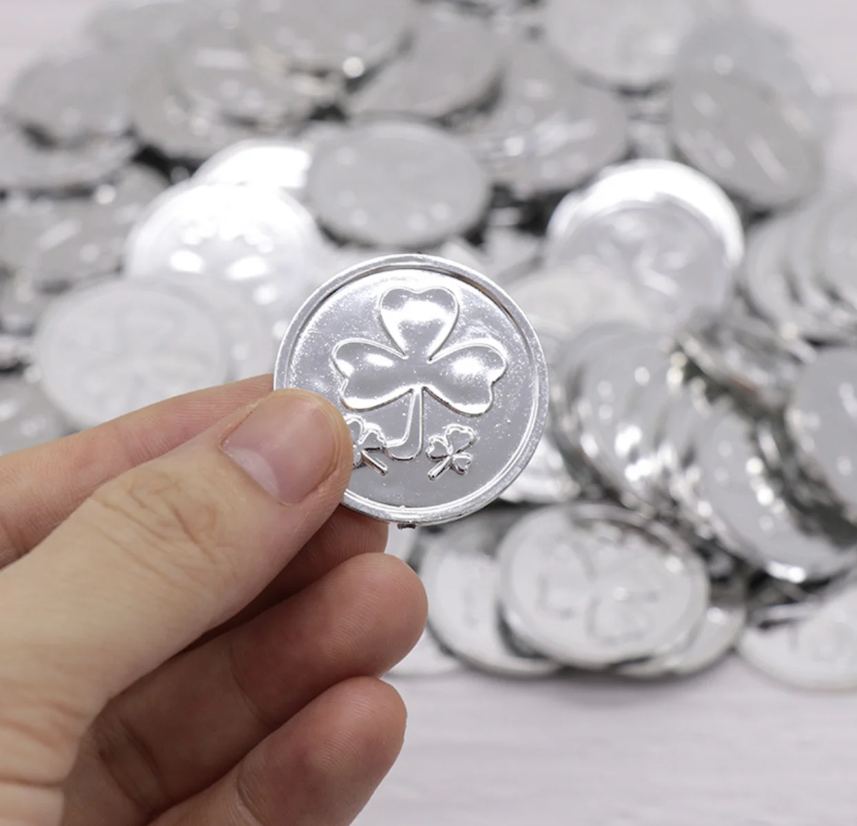 100件塑料游戏硬币儿童派对主题道具装饰抽奖游戏寻宝黄金海盗灵感玩具部分