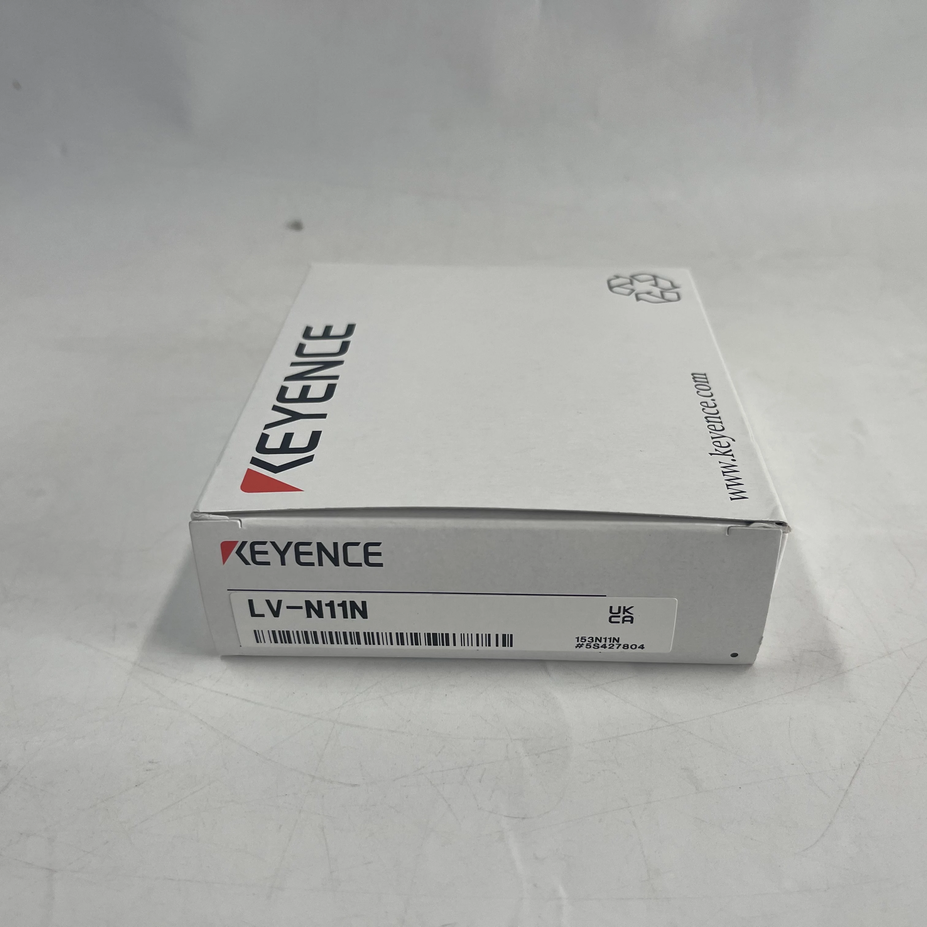 KEYENCE Digital Laser Sensor LV-N11N