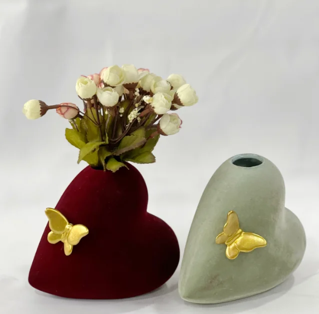 Fashion is popular Fluff ceramic vase centerpieces vase for wedding table For Valentine's Day