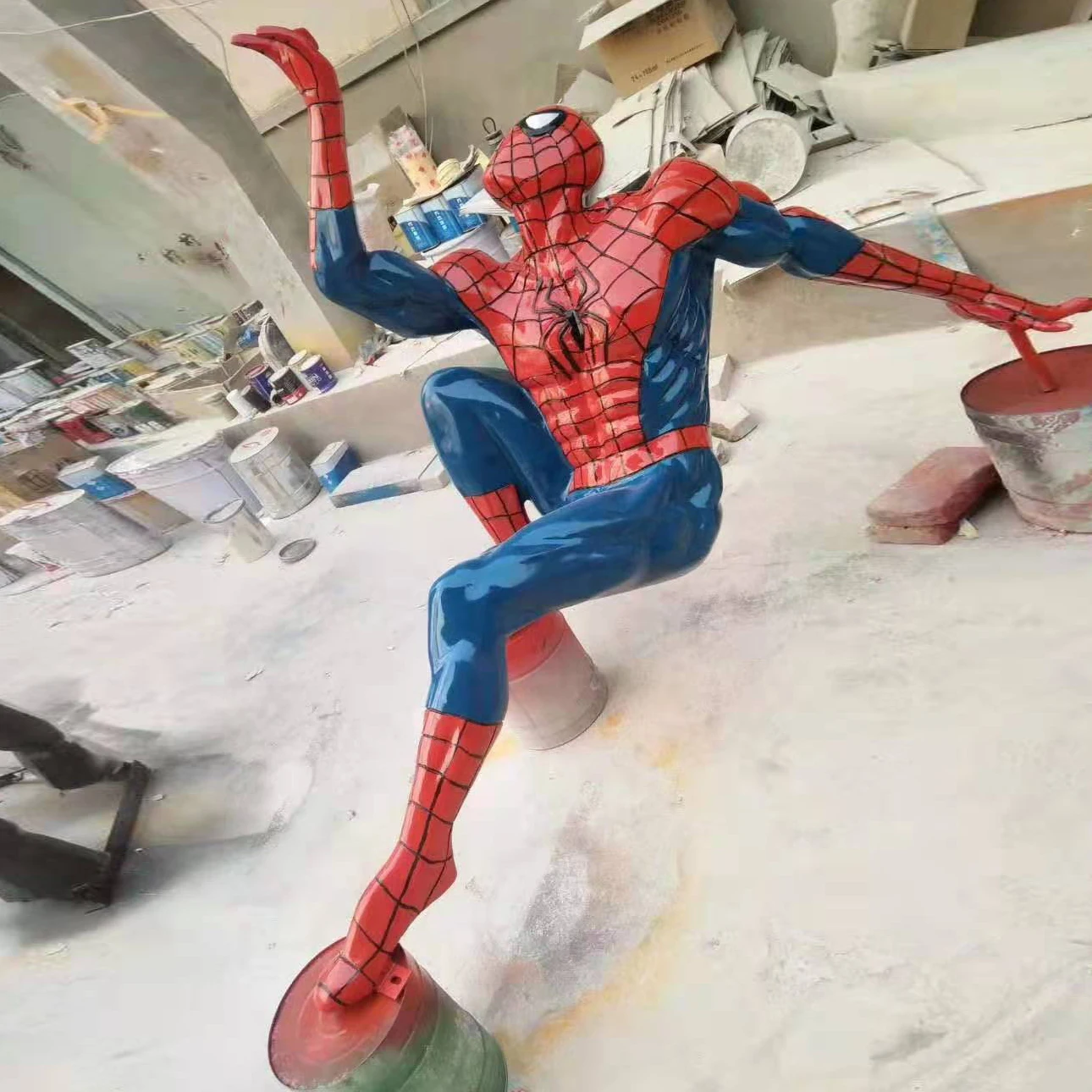 カスタムマーベルフィギュアスーパーヒーロースパイダーマン彫刻等身大スパイダーマン像| Alibaba.com