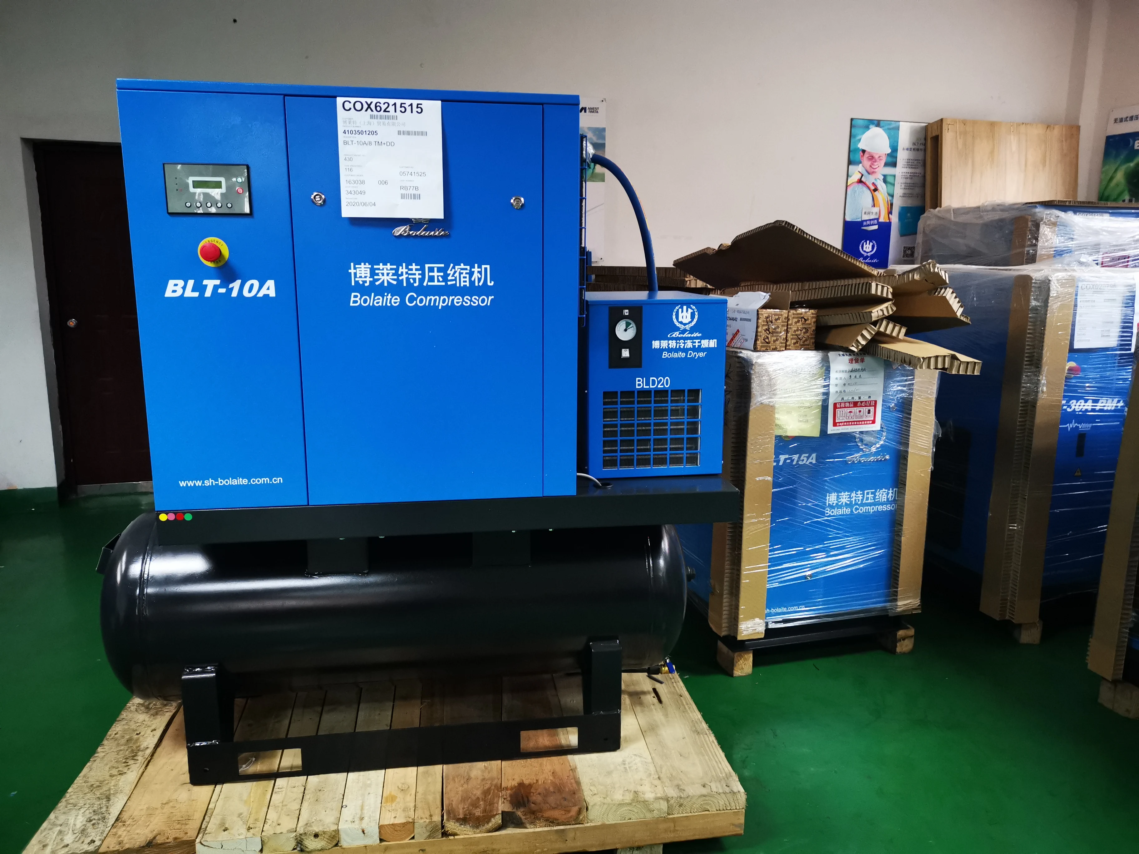 China Manufactory High Pressure Screw air Compressors Machine 16bar 20bar 4-in-1 Type