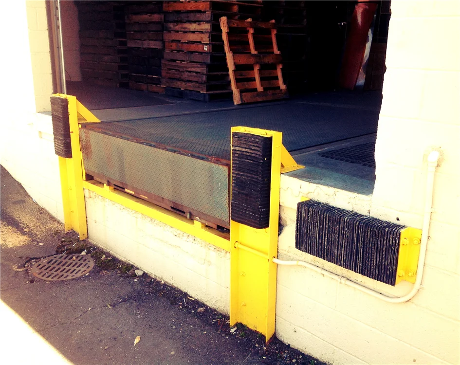 Laminated Custom Dock Bumper Block Loading Dock Bumper Heavy Duty Dock Fender for Wall Protection factory