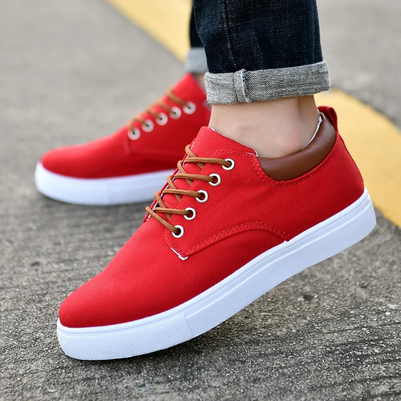 latest men's canvas shoes Large size fashion men's casual Sneakers shoes men's casual shoes all-match comfortable