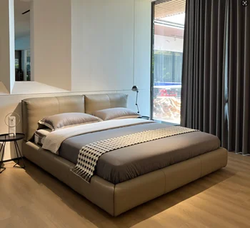 King Size Queen Upholstered Italian Design Bed  Leather Bedroom with Comfortable Headboard Soft  Carton Customized