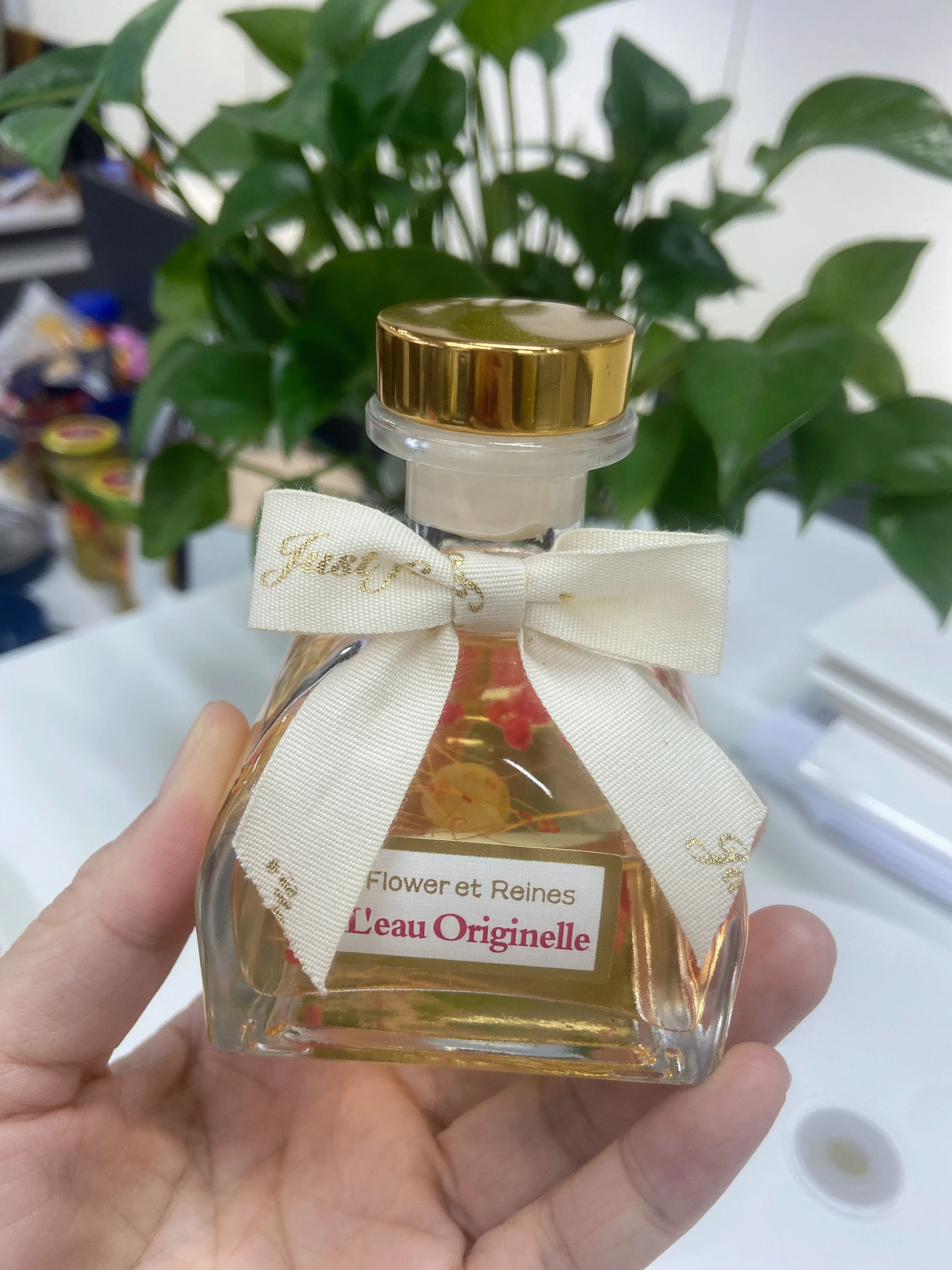 香水ボトルネックデコレーションボウサテンリボンパッケージボウリボン