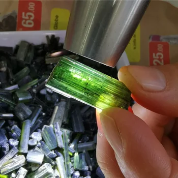 Wholesale High Quality Uncut Rough Tourmaline Prices of Green Tourmaline Gemstone