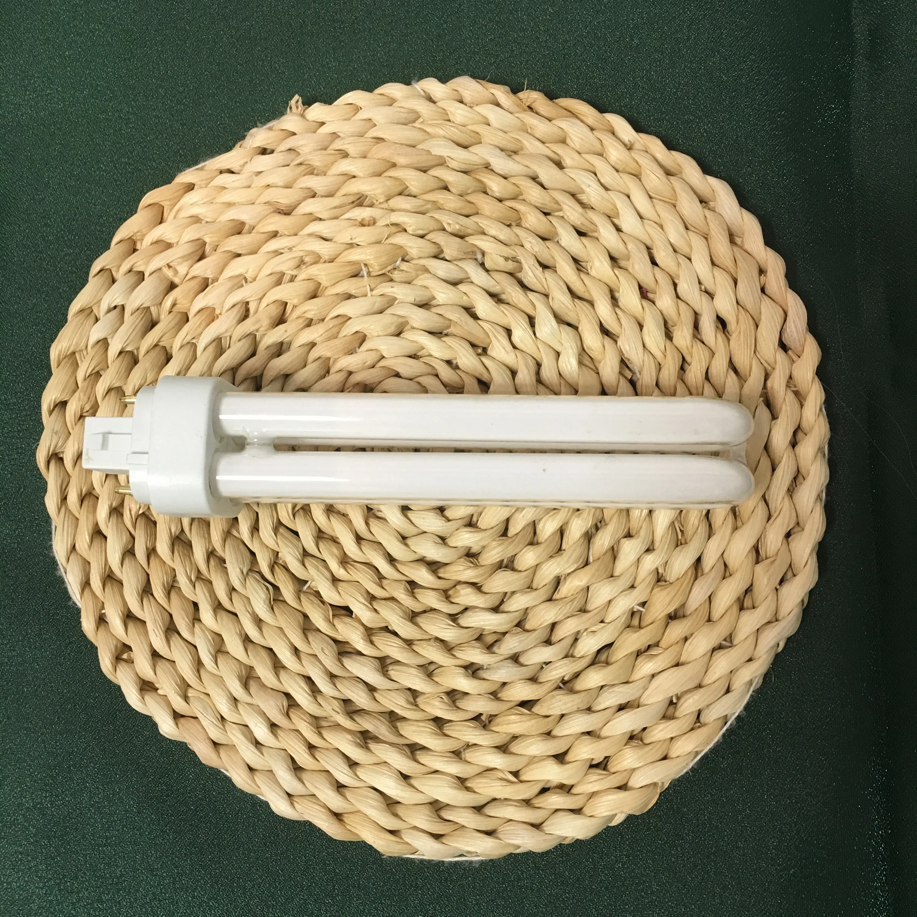 Promotional Various Durable Using 13W 6400K Widely Used Universal Fluorescent Energy-Saving Lamp
