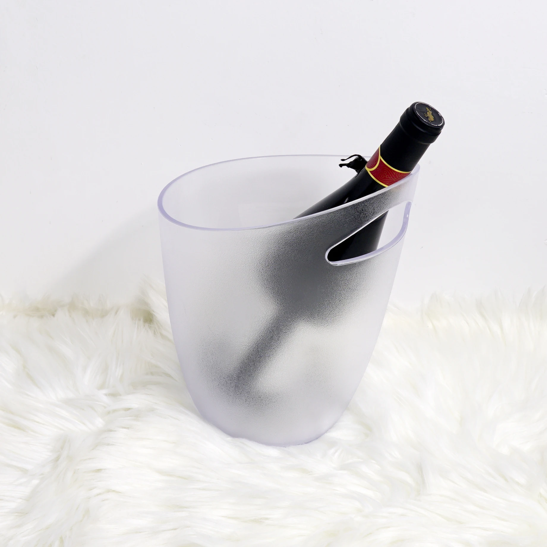 Custom 20 X 24 X 11cm Acrylic Ice Buckets for Champagne Vodka Beer Drinking Clear Plastic Wine Bucket for Bar Party Club