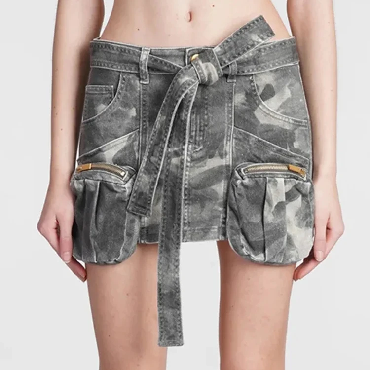 TWOTWINSTYLE Short Jeans Skirts Customization Zipper Pocket Decoration  Camouflage Denim Women High Quality Light Summer Mini T/T