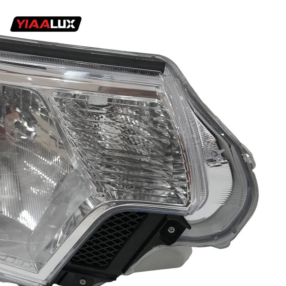 Manufacturer auto front head lamp headlight assembly car xenon headlight lamp for Toyota Tacoma 2012 supplier