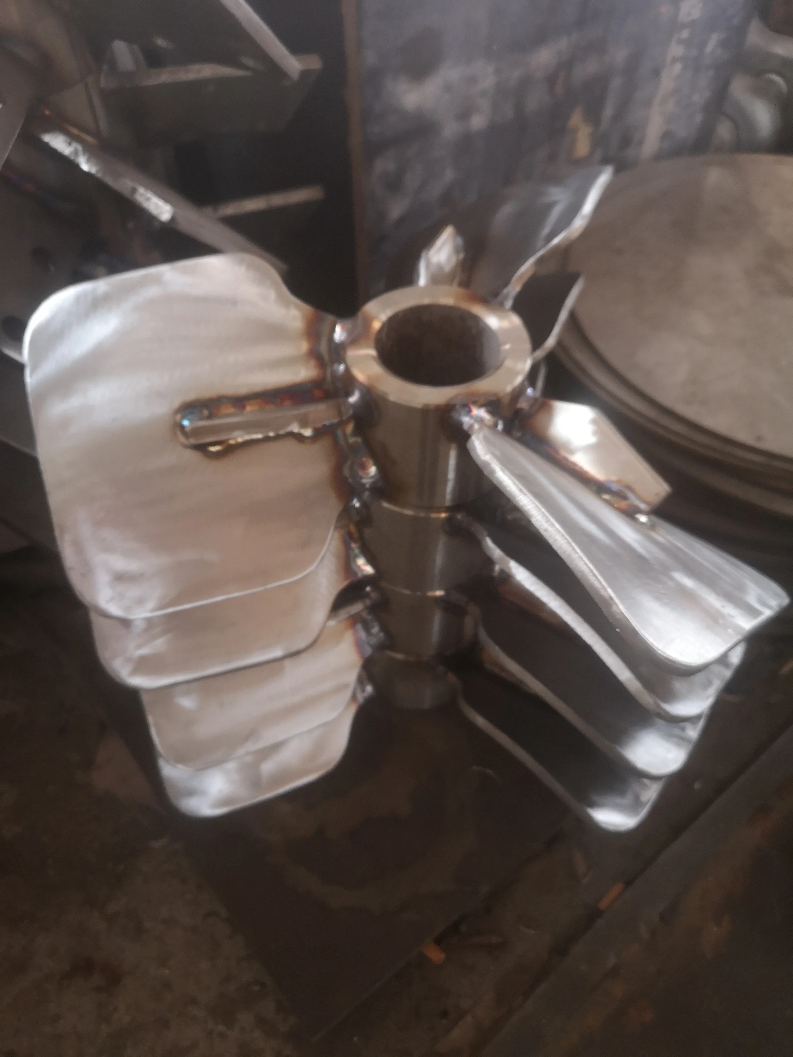 High Solidity Hydrofoil Propeller Impeller Agitator Broad Blade Homogenizer for Efficient Mixing of Chemicals & Plastics