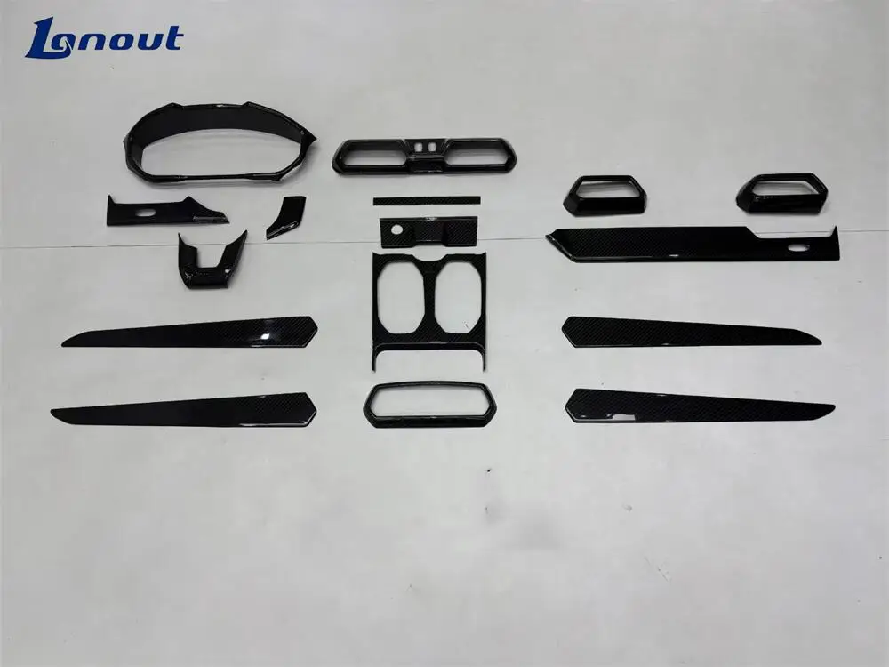 Acabamento Interno para Lamborghini Urus foto 3