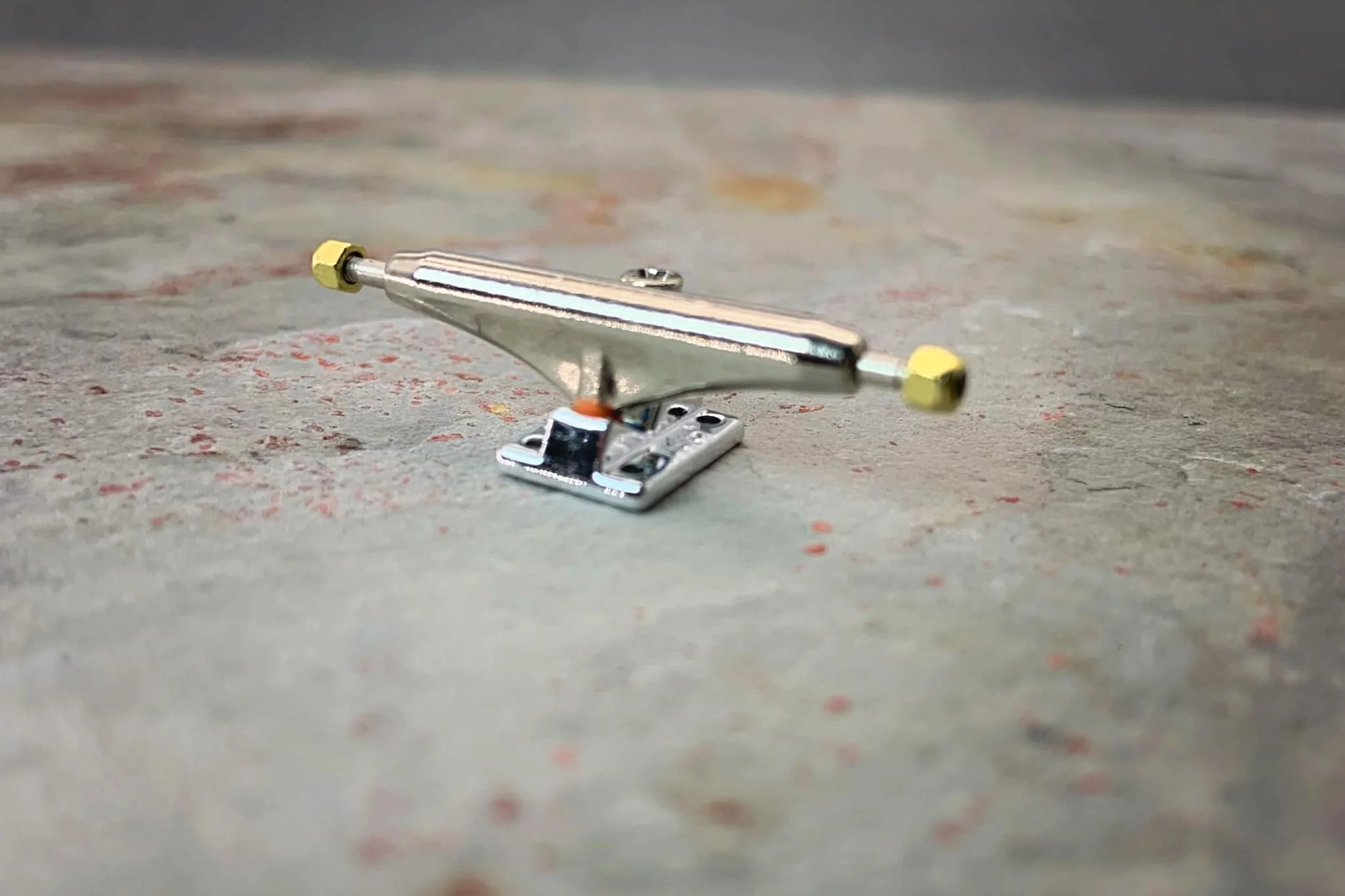 New Finger Skateboard Fingerboard Trucks Buy Fingerboard Trucks