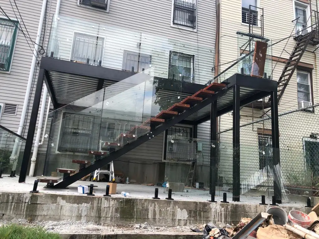 Floating Glass Railing Led Luxury Modern Stair Glass Railing LED Light Floating Stairs