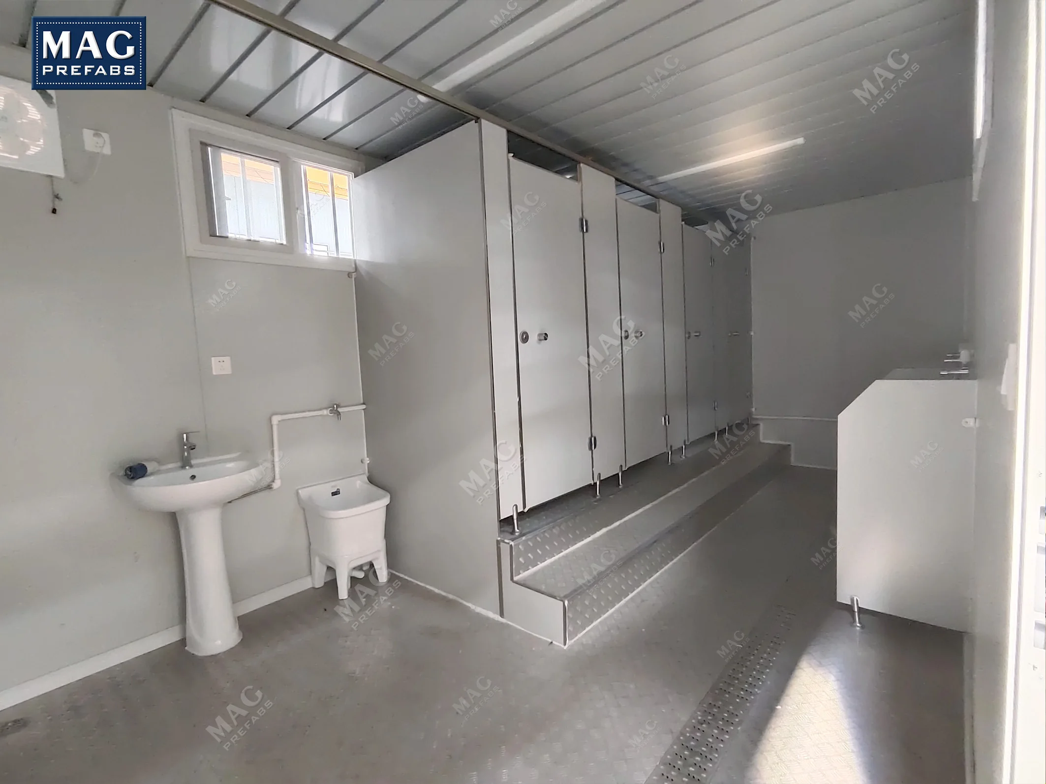 Easy Disassemble Detachable Container House Combined 20ft Prefab Houses Detachable Container House with Toilet
