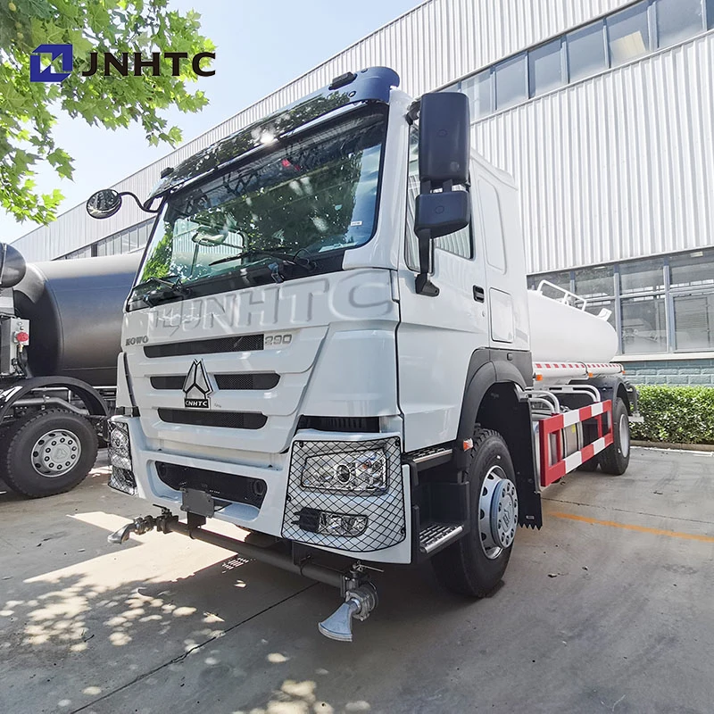 Недорогой Sinotruk Howo 4x2, грузовик-цистерна с водяным пузырьком, грузовик-цистерна с распылителем воды, цена