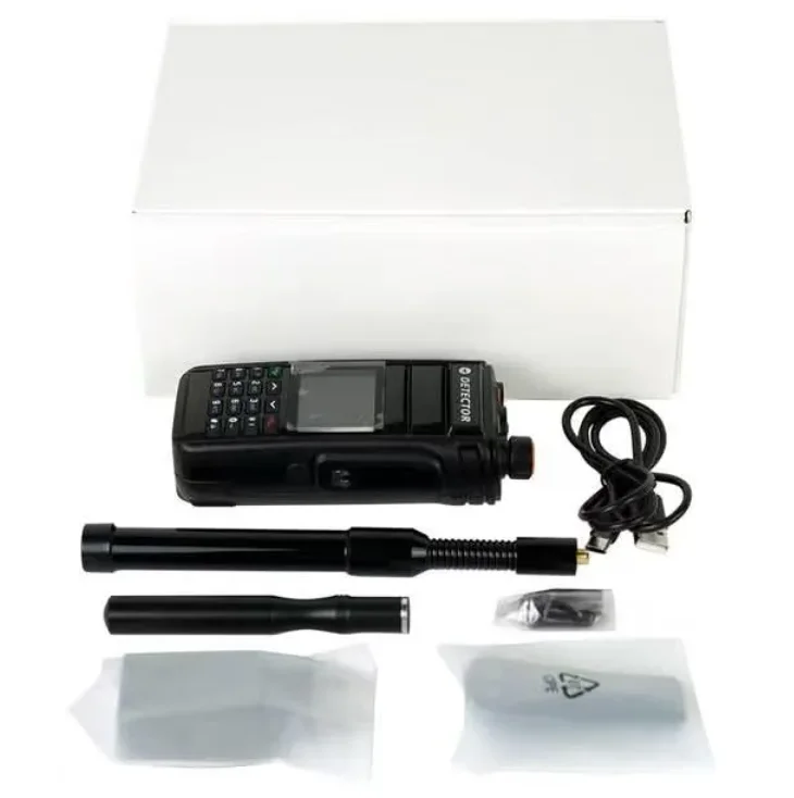 High Integration Handheld Drone Detector 1-2km Passive Detection Unmanned Aerial Vehicles 300MHz-6200MHz Security Protection