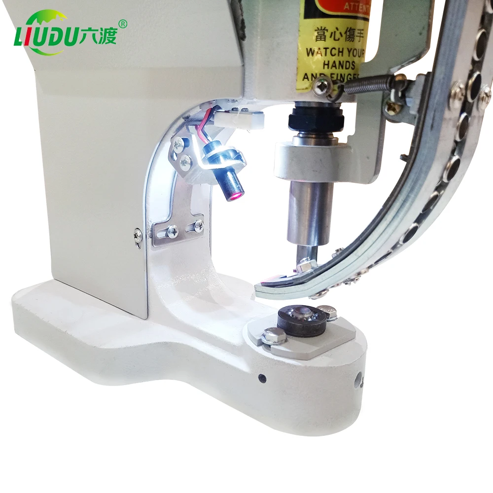 LD750A-5.5mm Автоматическая куриный глаз дыропробивная машина с 5000 шт. люверсы