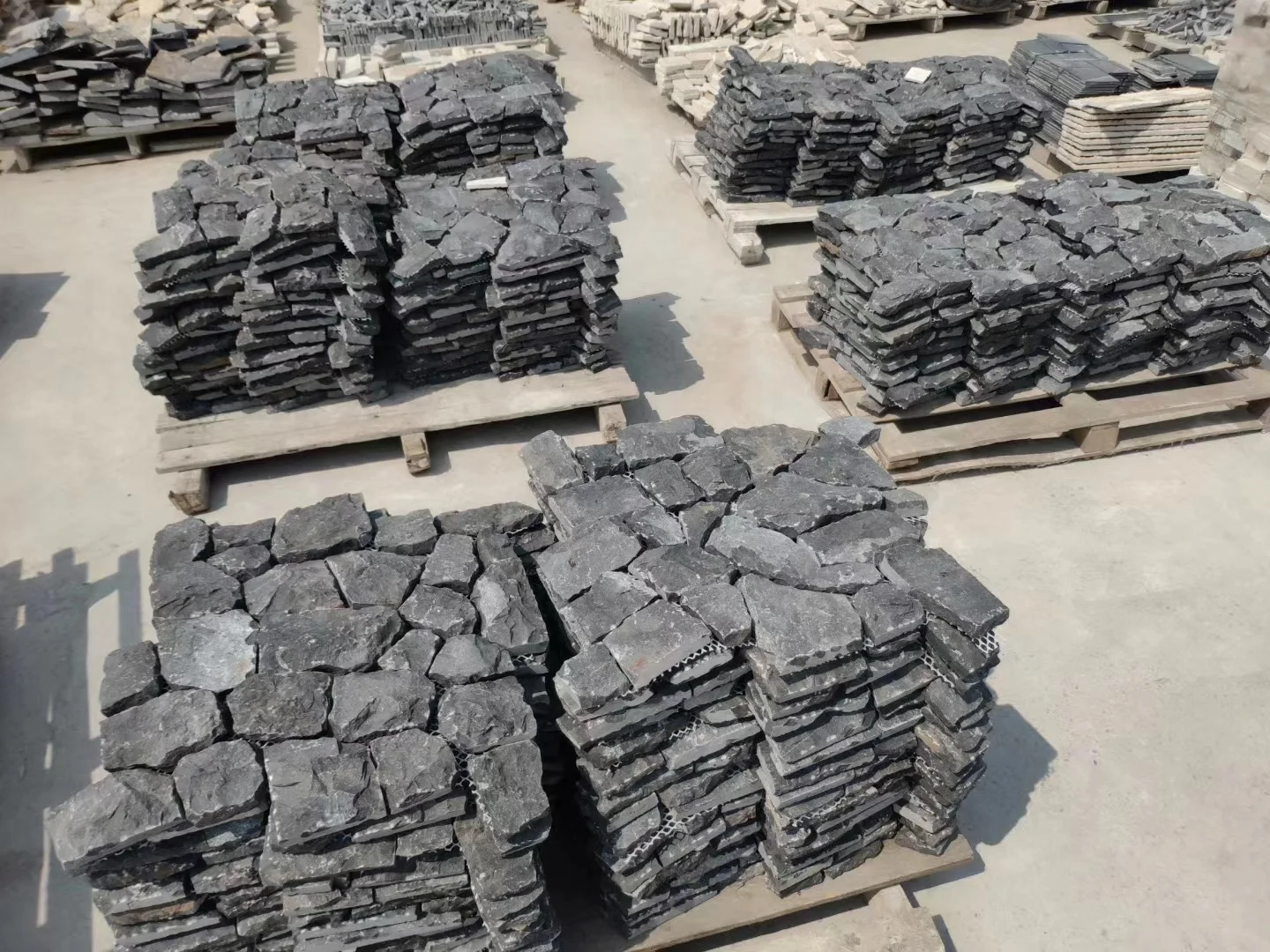 Factory Price Exterior Limestone Wall Cladding Tile