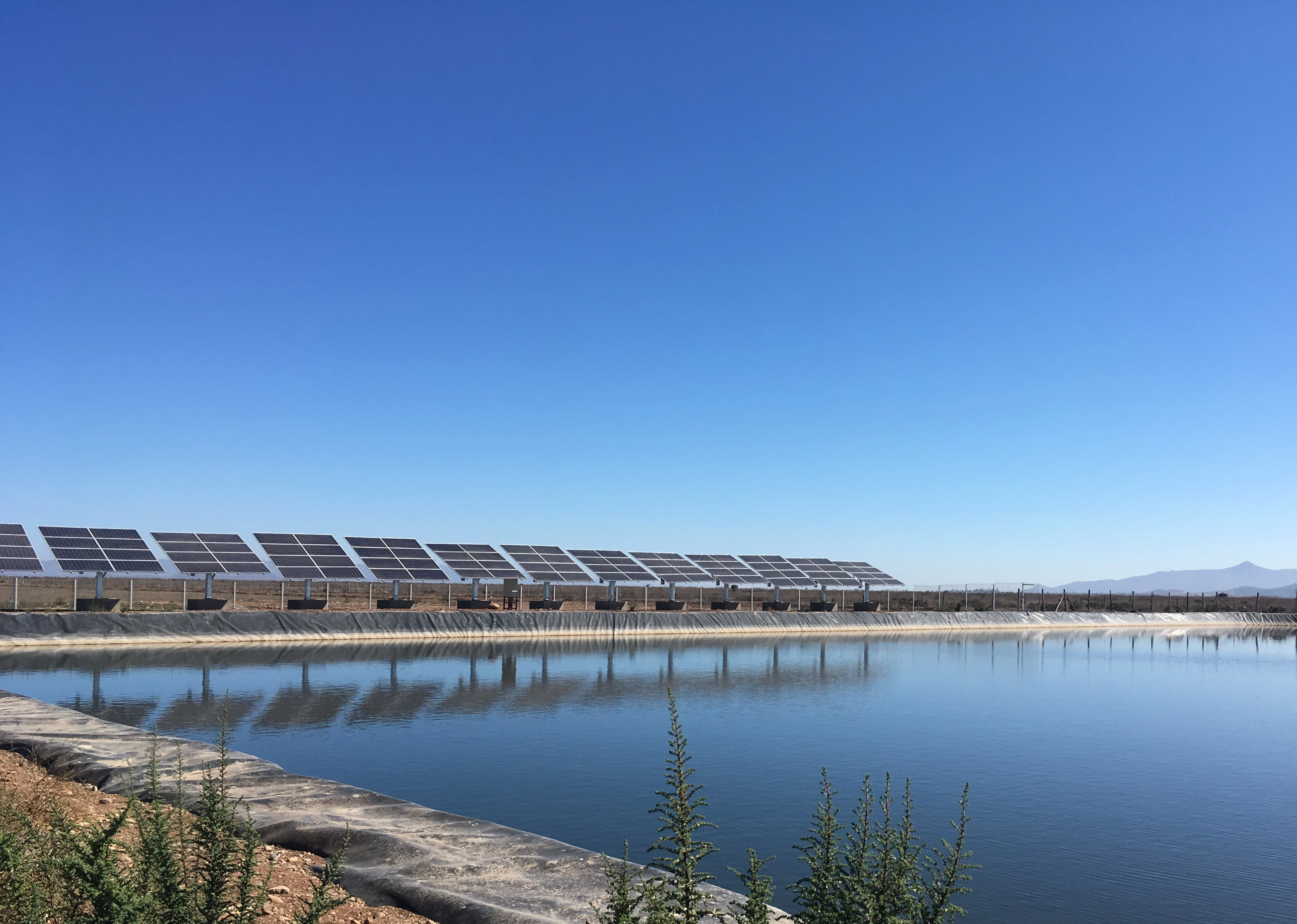 Двойная ось полностью автоматический Солнечный трекер