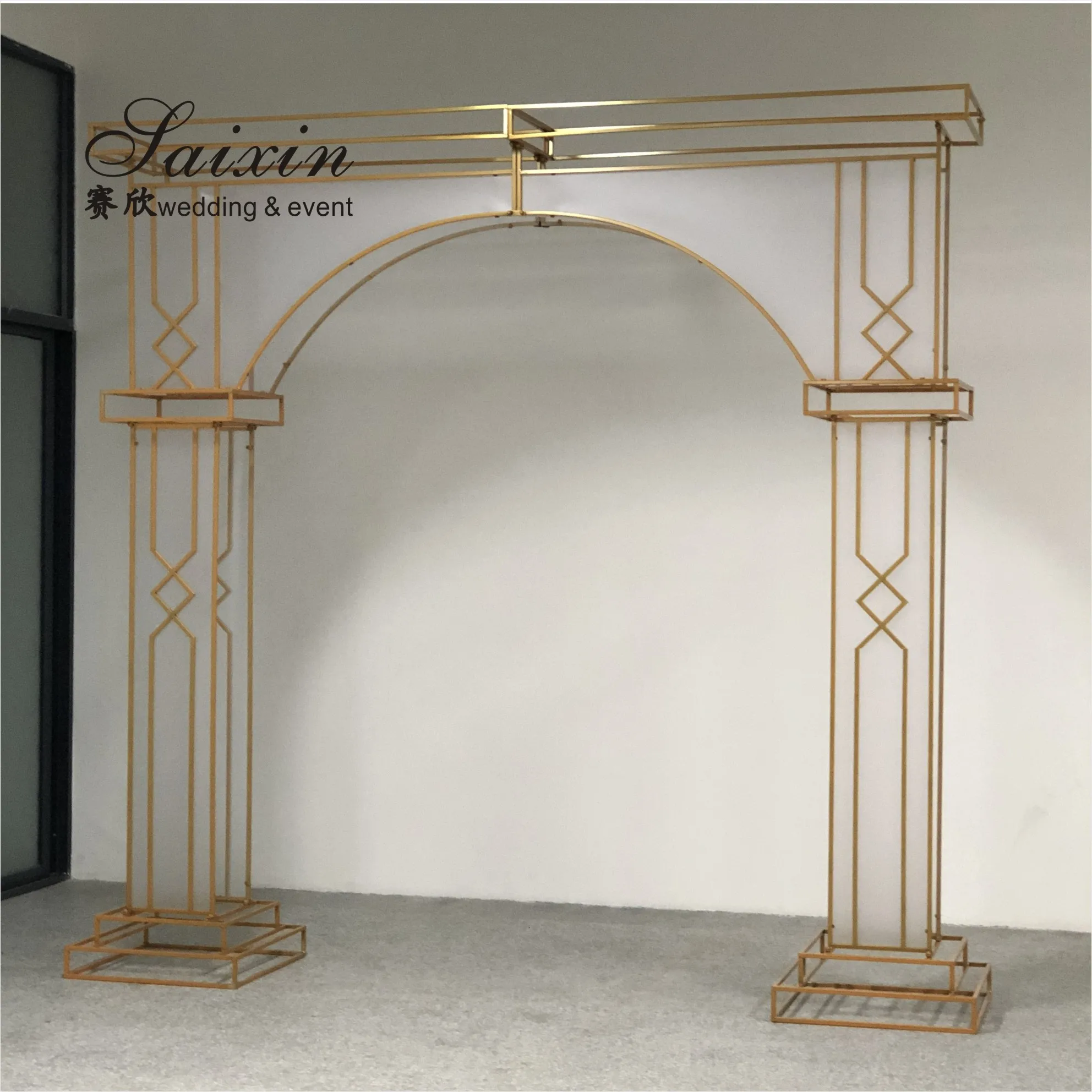 Factory  Luxury Gold Frame with White Membrane Arch for Wedding Furniture Backdrop Decoration