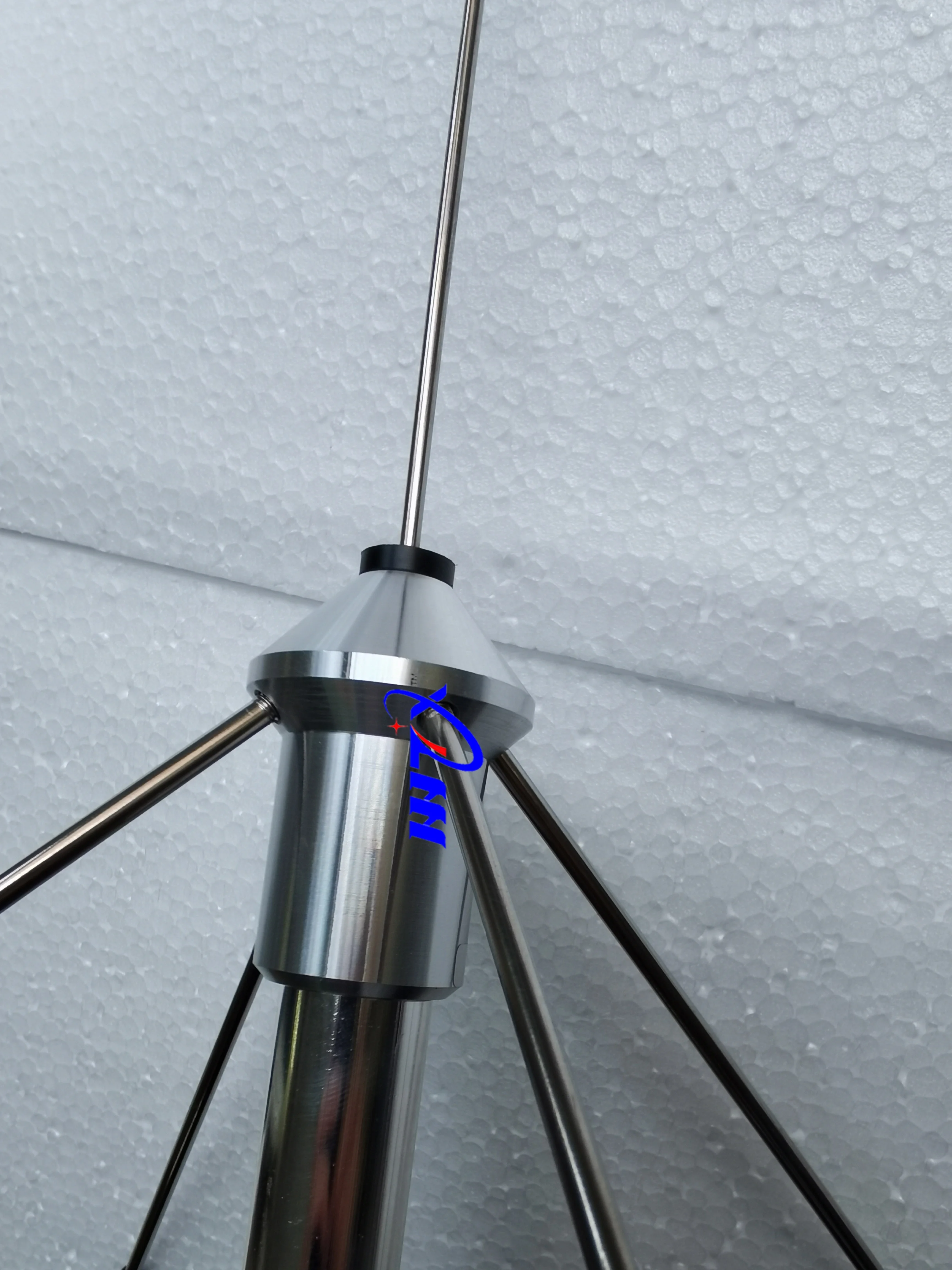 HUAHONG GP433 433MHz Ground Plane Antenna for Amateur Radio