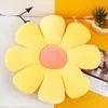 Cuscino con fiori gialli