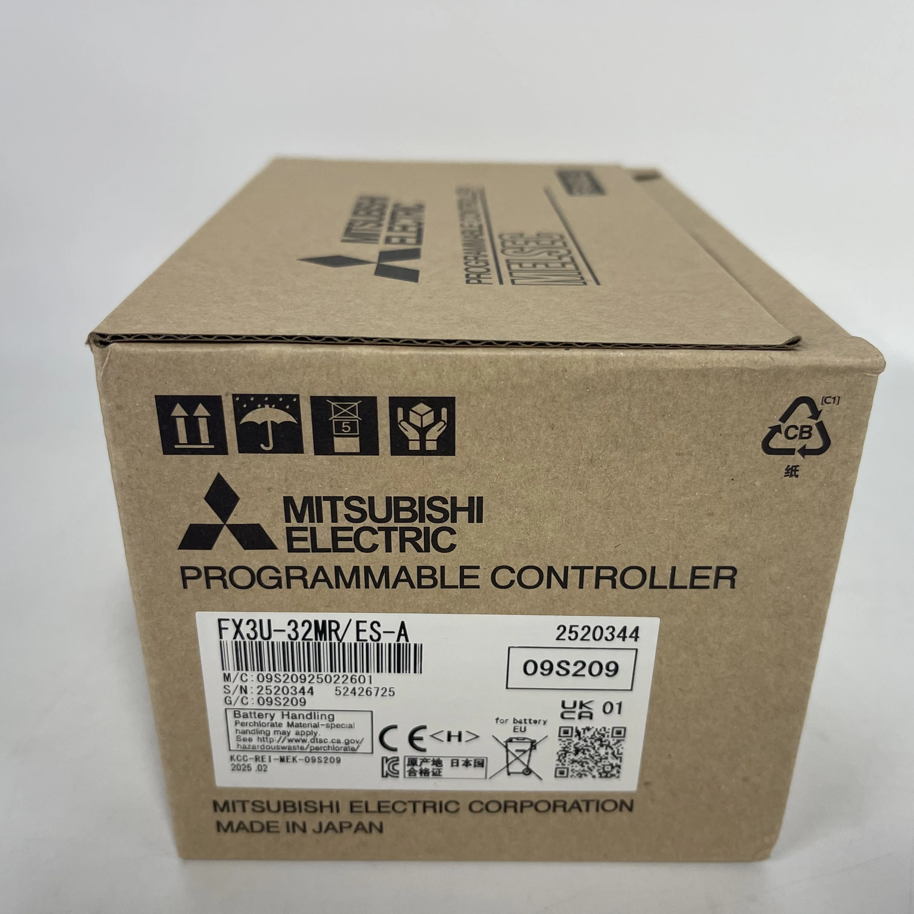 MITSUBISHI ELECTRIC Programmable Logic Controller PLC FX3U-32MR/ES-A
