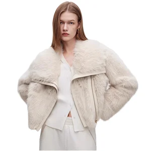 Customize Wholesale  Jacket Waterproof Woven Casual Thick Warm Fashionable Regular-Length Sheep Shearling Jacket Fur Trim Button