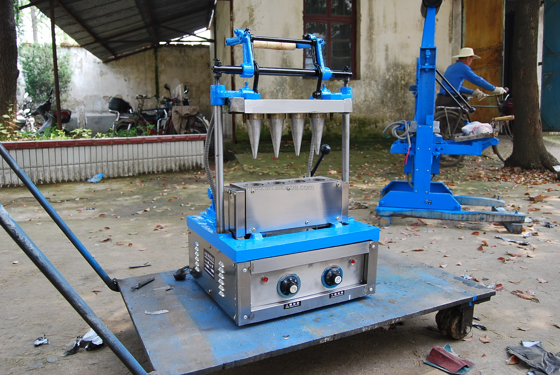 High Quality Wafers Biscuit Icecream Cone Maker Baking Line Machine Ice