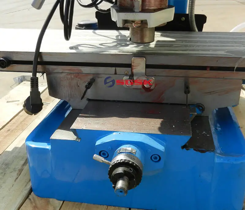 Drilling and Milling Machine ZX7040B1 - Fresatrice Piccola