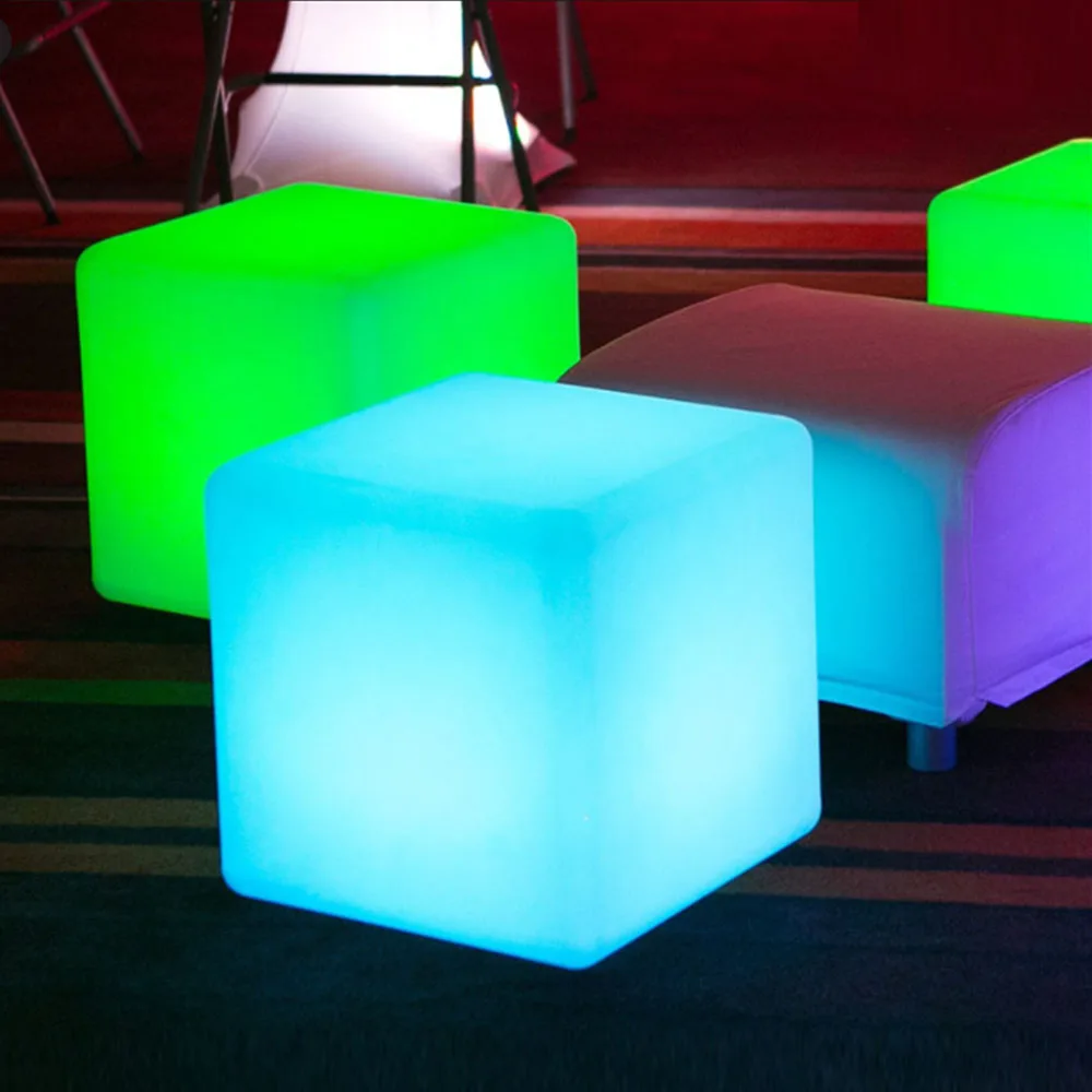 светящиеся кубы. светящаяся мебель. светильник "куб". прозрачный куб с подсветкой. пластиковый куб с подсветкой.