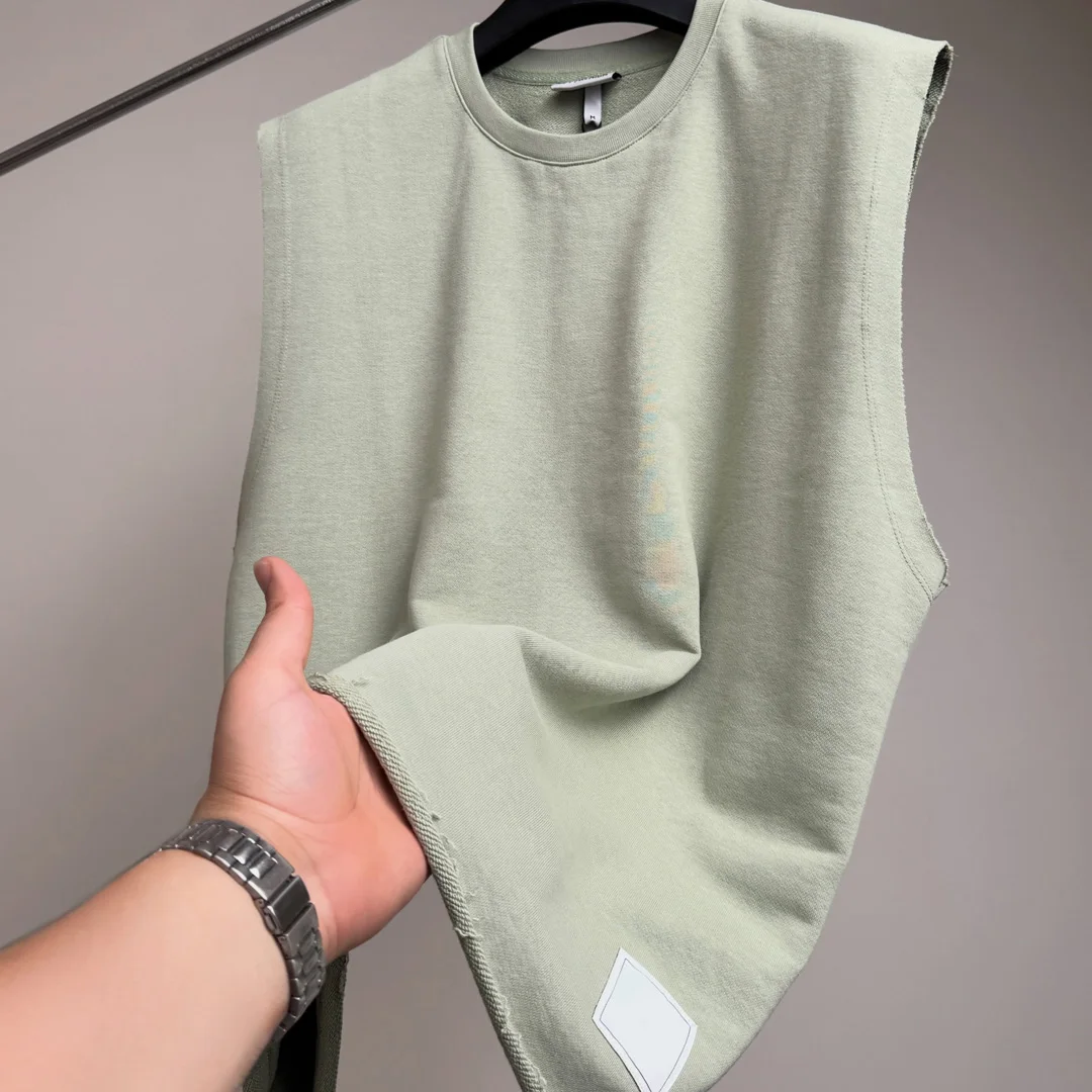 Přizpůsobitelné těžké pánské tričko bez rukávů z 100 % bavlny, vybledlé s neupravenými okraji, vintage stylu, volného střihu