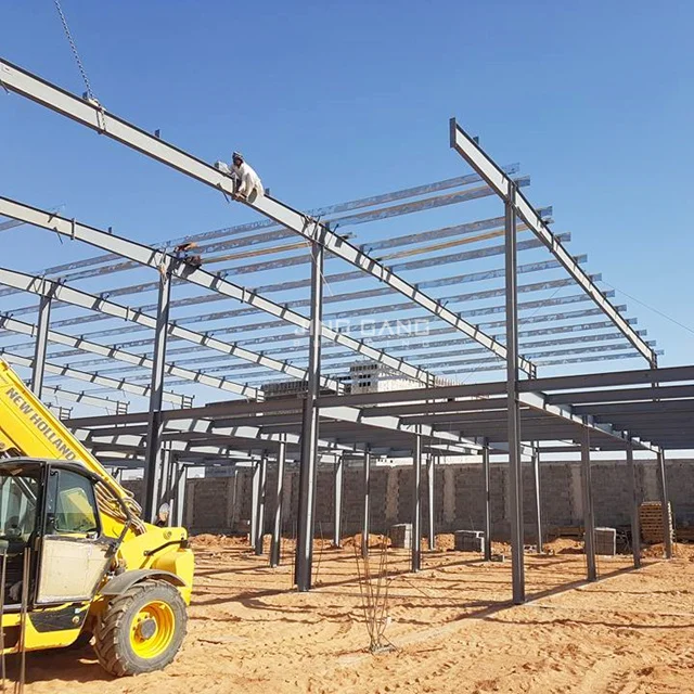 Hangar de almacén prefabricado, cobertizo de montaje rápido de metal barato, estructura de acero ligero galvanizado en caliente con techo