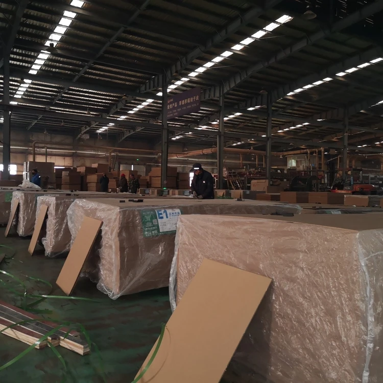 Wholesale Thickness 18mm Width 730mm-2750mm Laminated Mdf Board