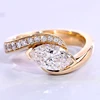 Anillo de oro amarillo de 14 quilates con diamantes de laboratorio