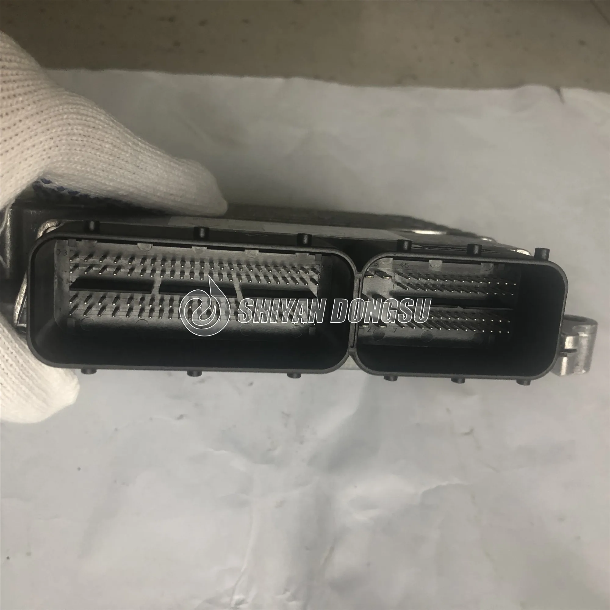 Original ISF diesel Engine Controller Electronic Control Module ECM CM2220 5293526