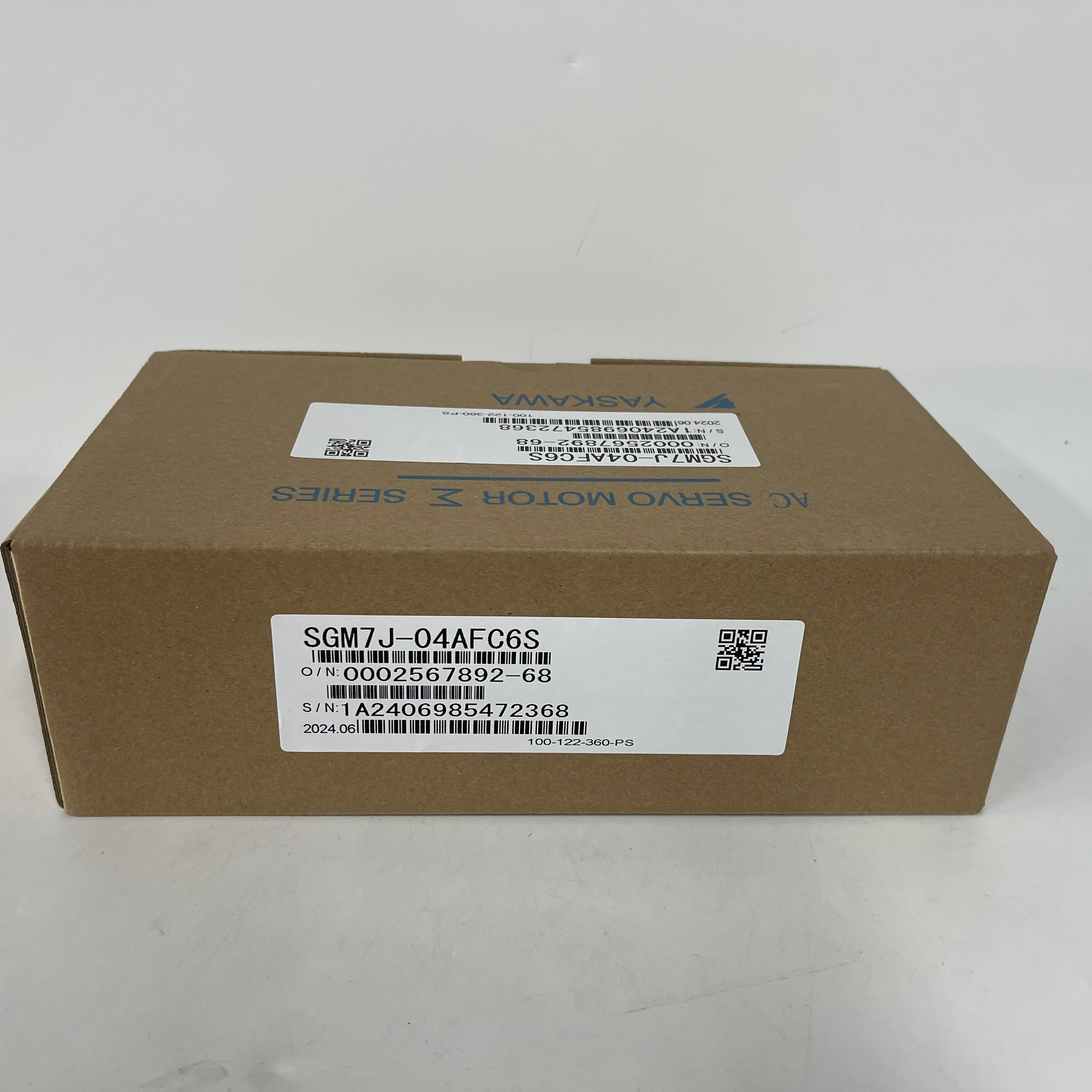 YASKAWA AC Servo Motor SGM7J-04AFC6S YASKAWA AC Servo Motor SGM7J-04AFC6S