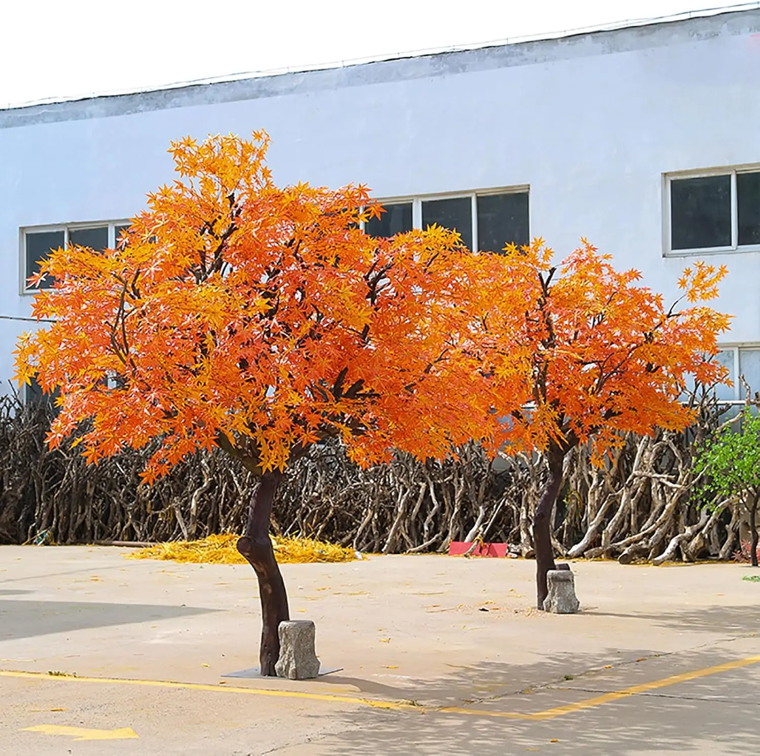 Artificial Maple Tree Life Size Plastic Artificial Plants and Trees Ornamental Decorative Autumn Plants