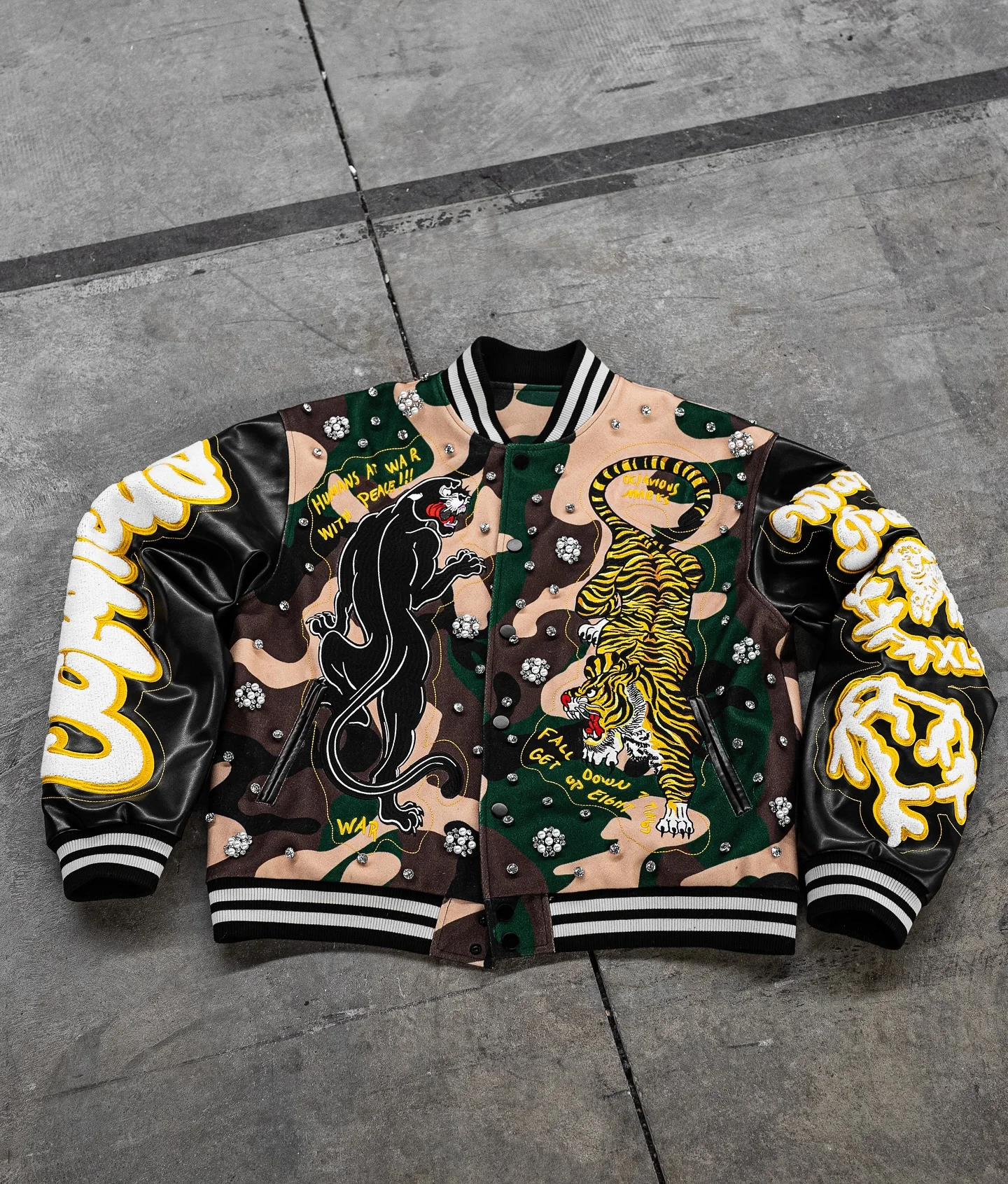 OEM Custom Winter Chenille Embroidery Logo Diamond Leather Bomber Jacket Genuine Leather Varsity Jackets for Men