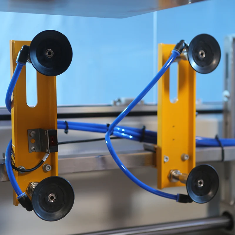 Gurki Fully Automatic Carton Case Erector Machine With Bottom Tape Sealer Box Froming Machine 10-12 Cartons/min