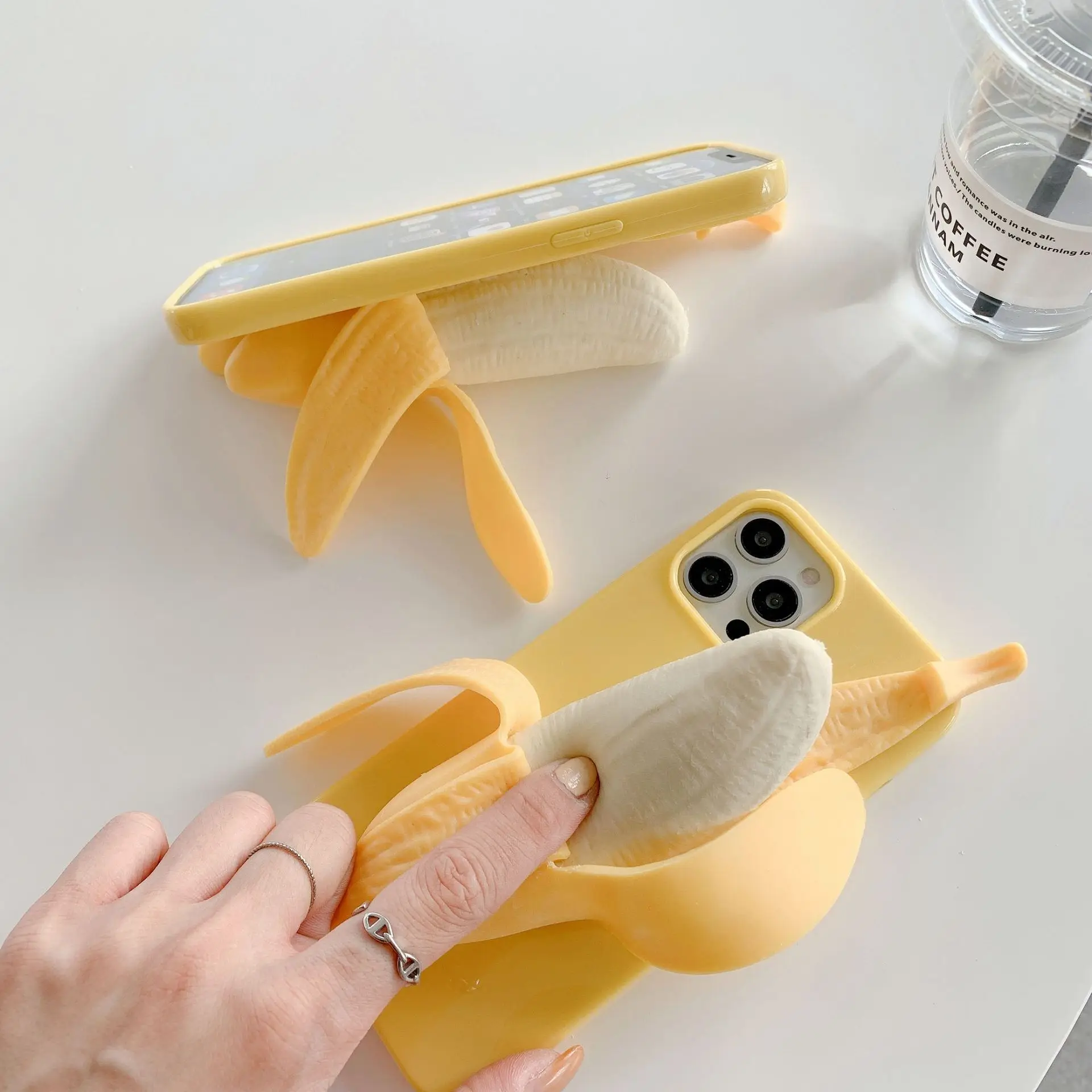2022 Soft Designer stereo simulation decompression banana fruit phone case fidget tpu phone case